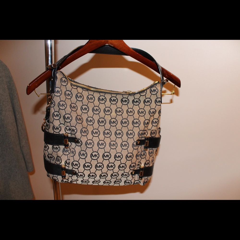 Micheal kors handbag